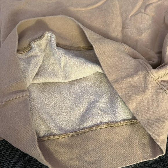 ⭐️3 For $15⭐️ American Eagle Plain Tan Fleece Loungewear Crewneck - Picture 4 of 5